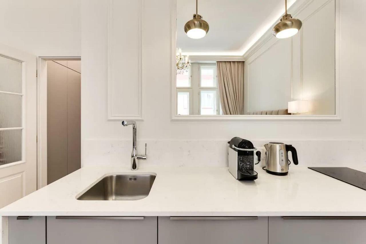 Prague Centre Armani Apartment 외부 사진