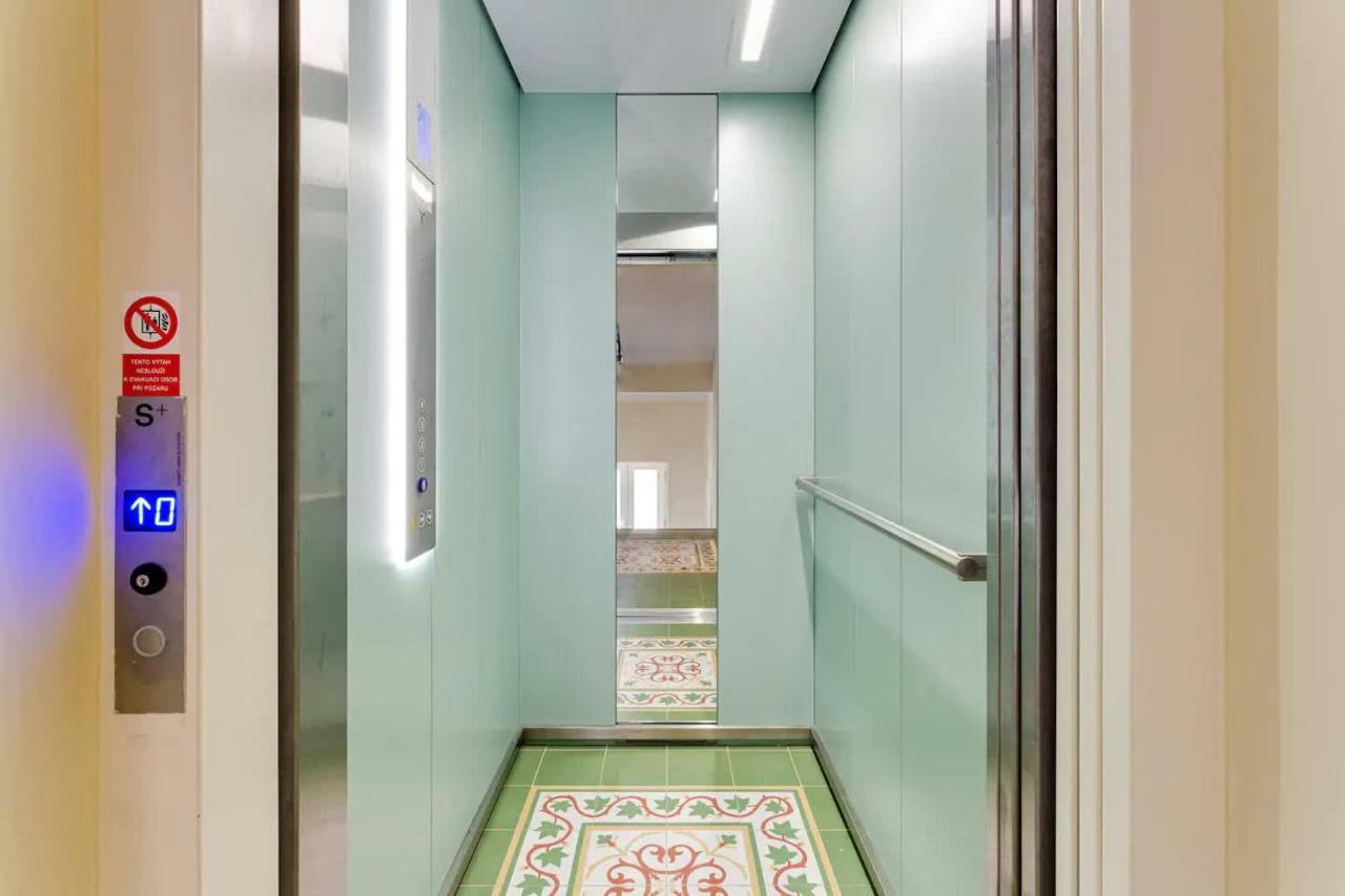 Prague Centre Armani Apartment 외부 사진